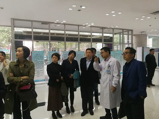 南京市江北新區(qū)管理委員會(huì)社會(huì)事業(yè)局來我院參觀