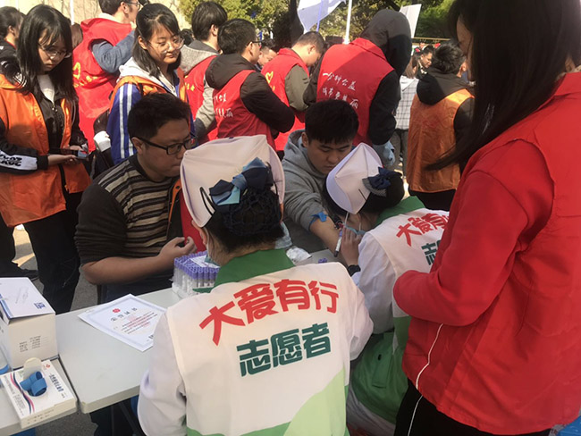 市一院青年志愿者16年堅(jiān)守“點(diǎn)燃生命的希望”