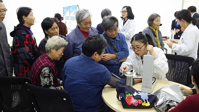 “藥”您健康——市一院藥師走進(jìn)桃花塢志愿服務(wù)