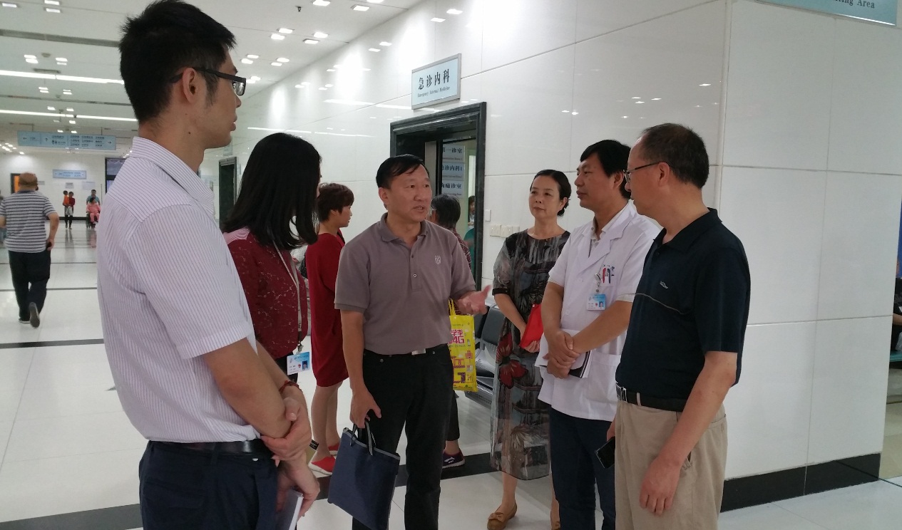 市委“百組千支”第三督查組督查市一院“兩學(xué)一做”學(xué)習(xí)教育工作